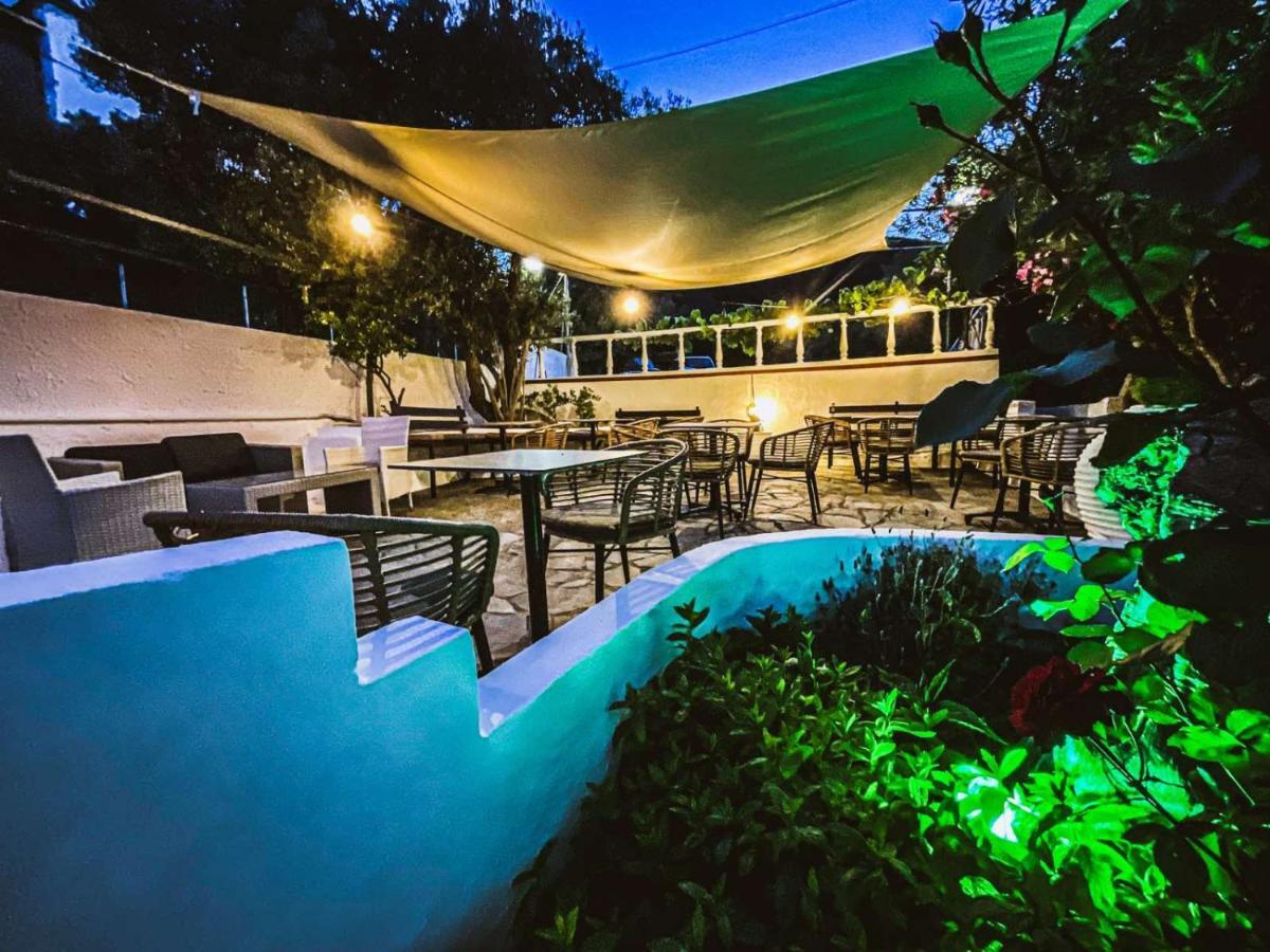 מגלי אמוס Spitaki Guest House מראה חיצוני תמונה